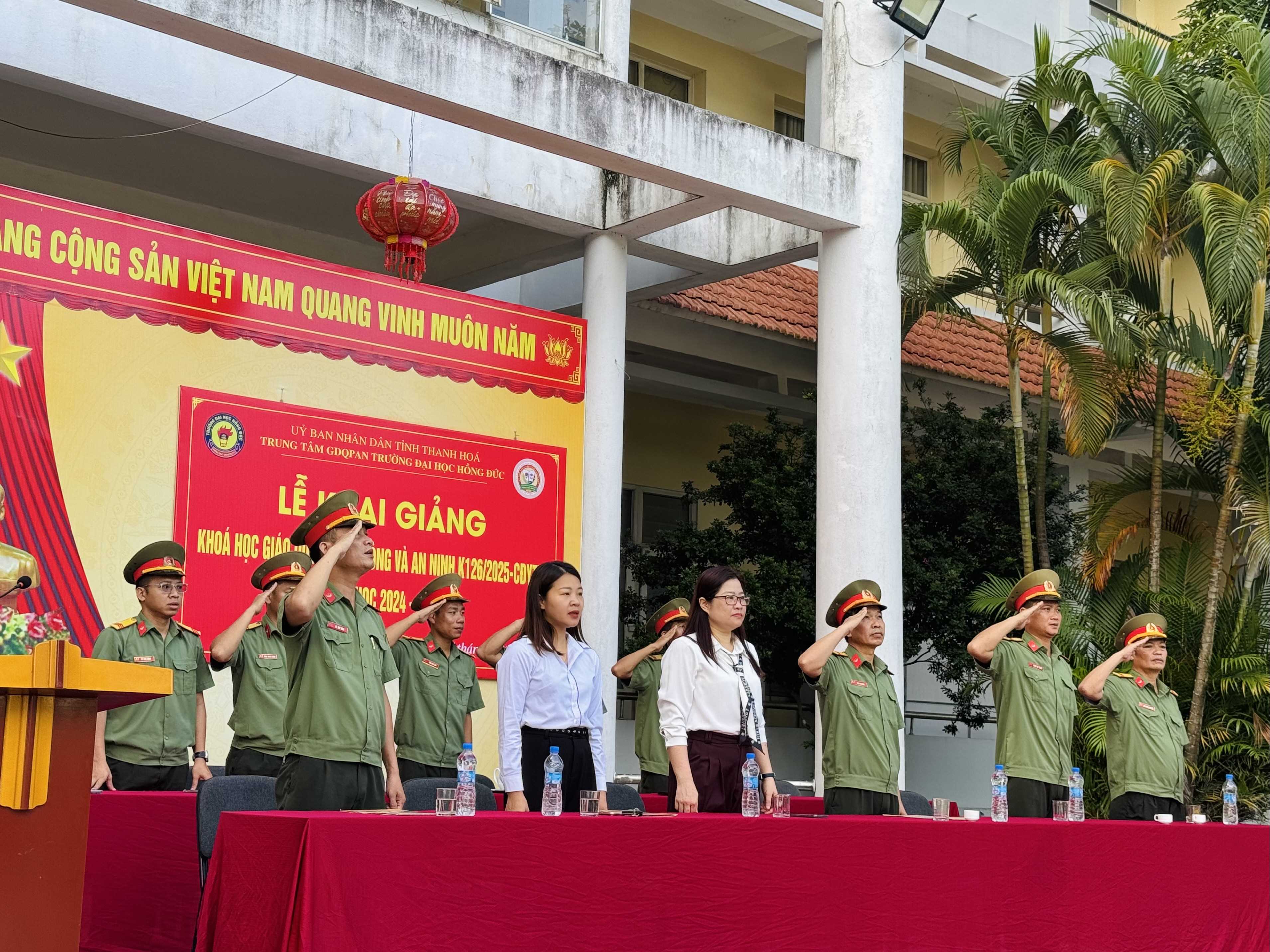 Khai giảng khoá học Giáo dục quốc phòng và an ninh K126/2025-CĐYTTH năm học 2024-2025